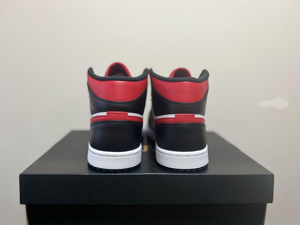 Air Jordan 1 Mid Bred White Black Red