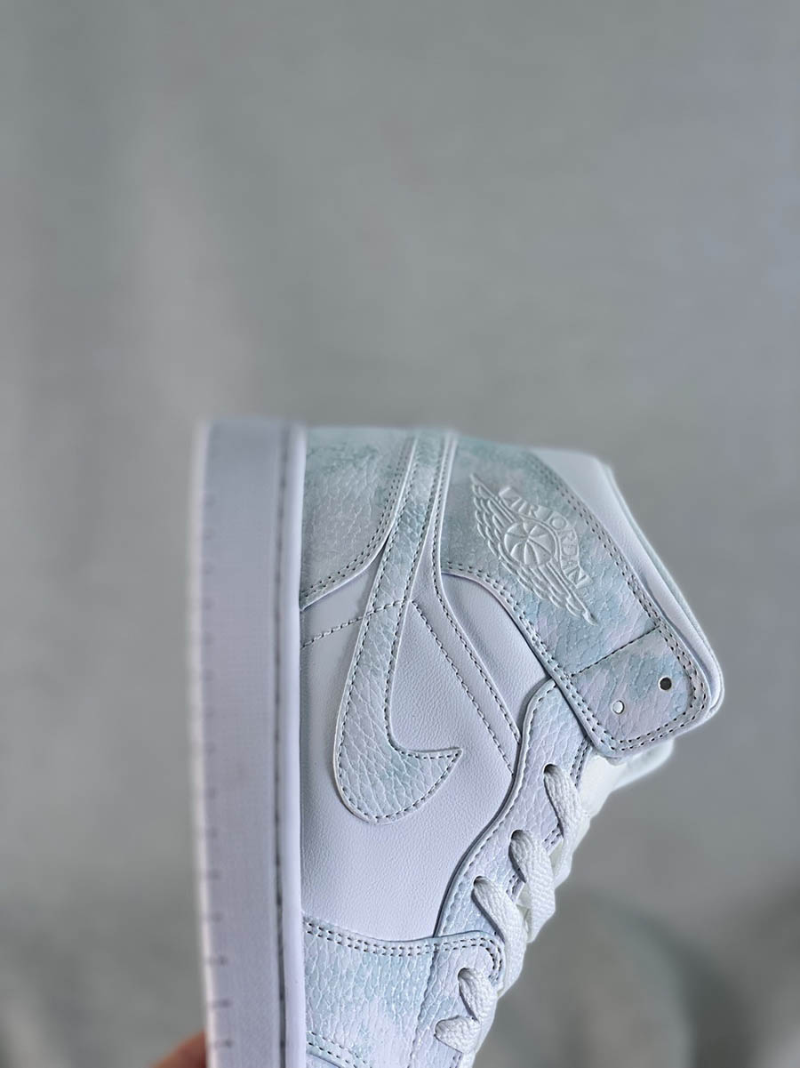 Air Jordan 1 Mid