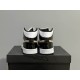 Air Jordan 1 Mid Patent Black White Gold