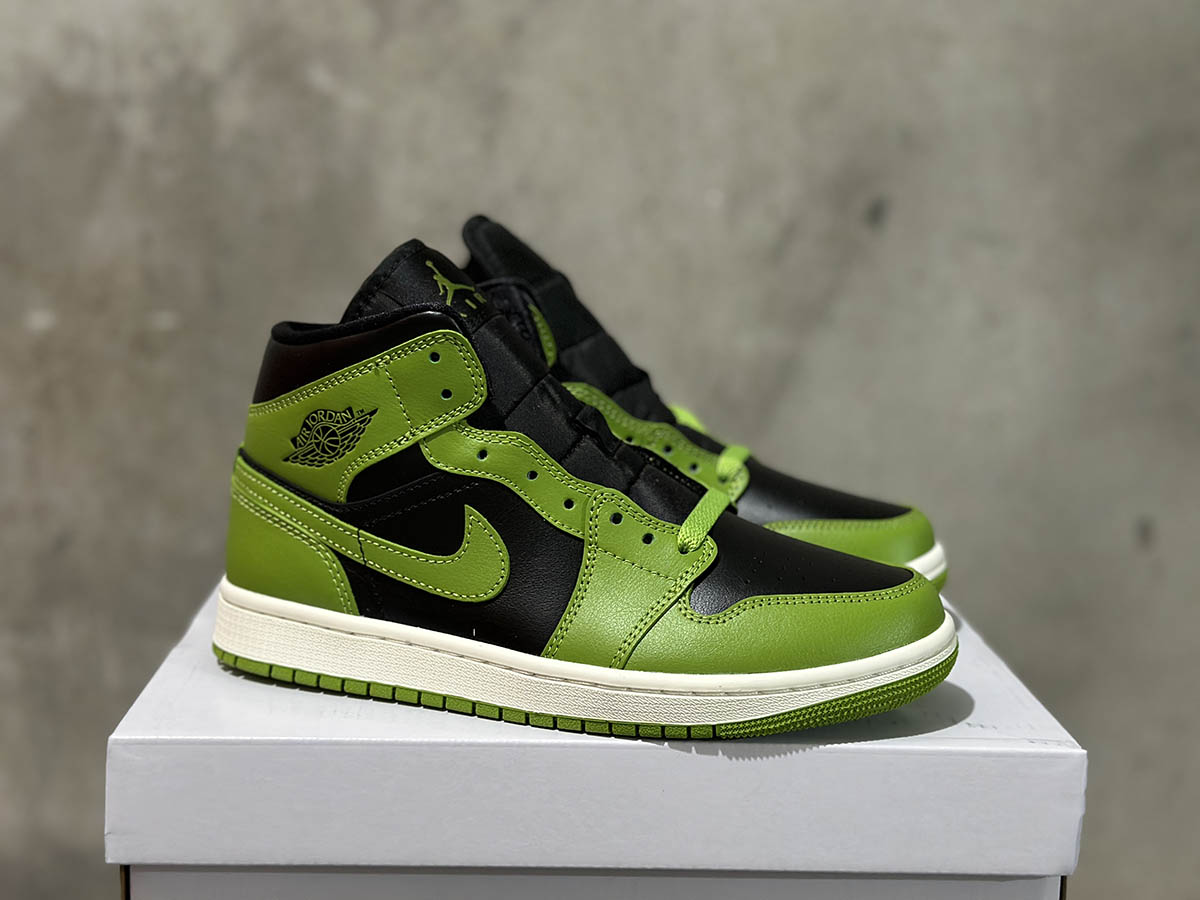 Air Jordan 1 Mid Altitude Green