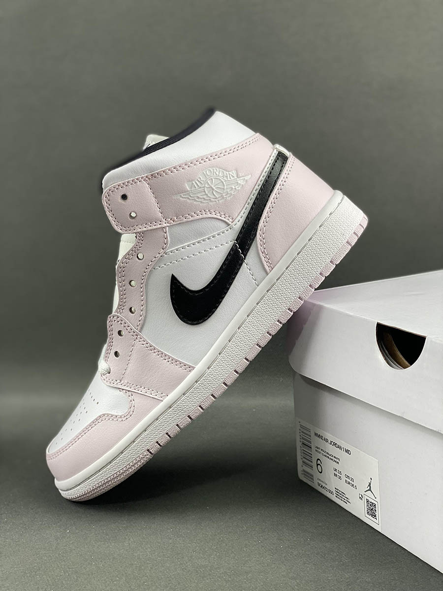 Air Jordan 1 Mid Barely Rose