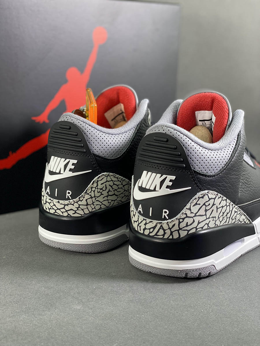 Air Jordan 3 Retro OG Black Cement