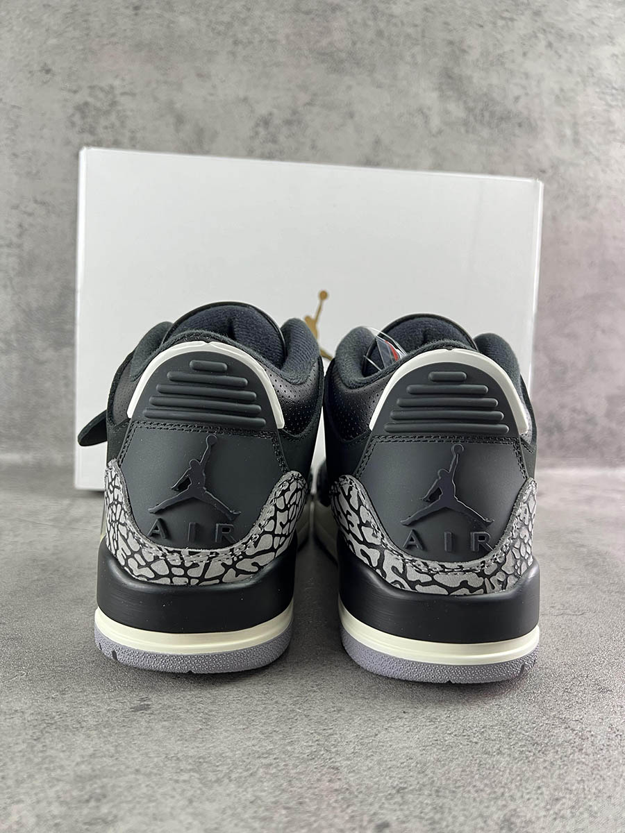 Air Jordan 3 Off Noir