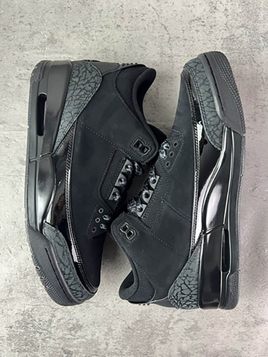 Air Jordan 3 Retro Black Cat