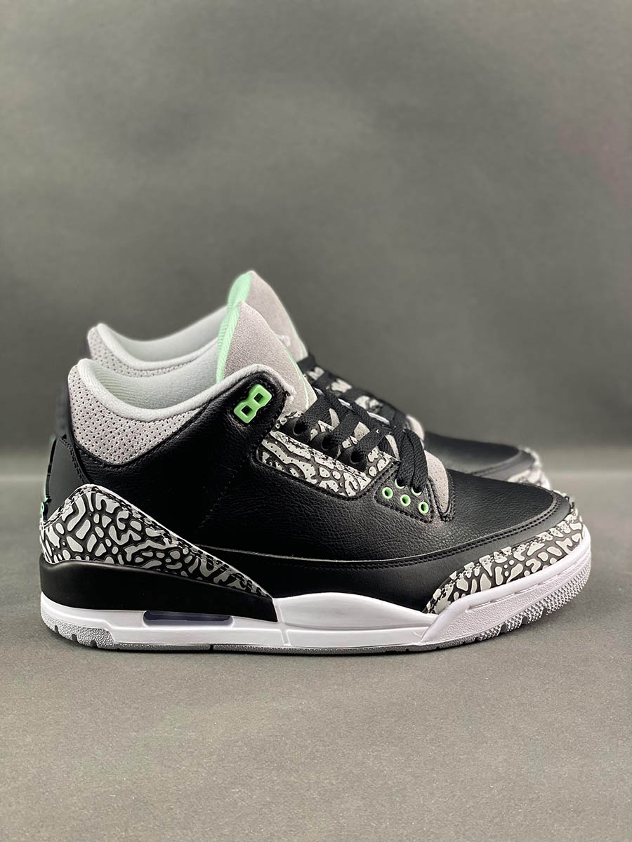 Air Jordan 3 Green Glow