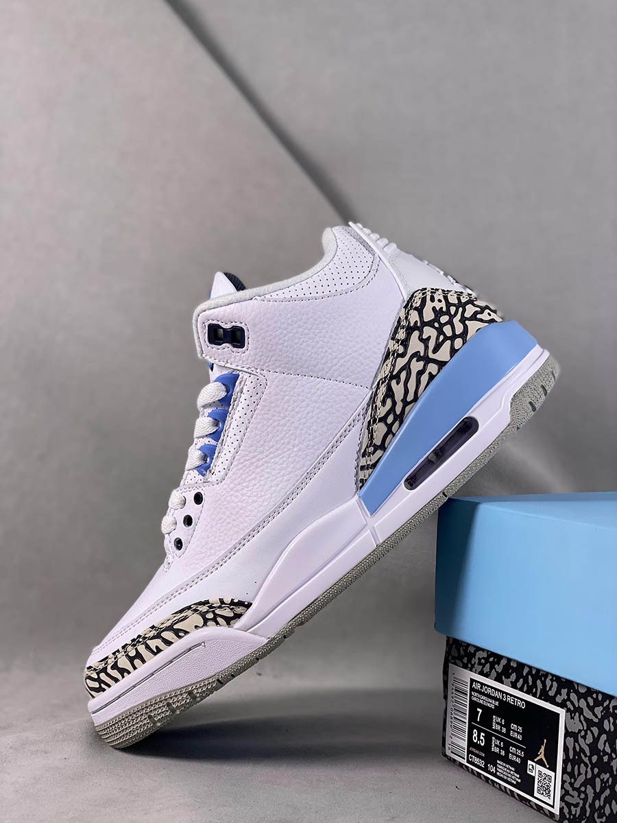 Air Jordan 3 UNC