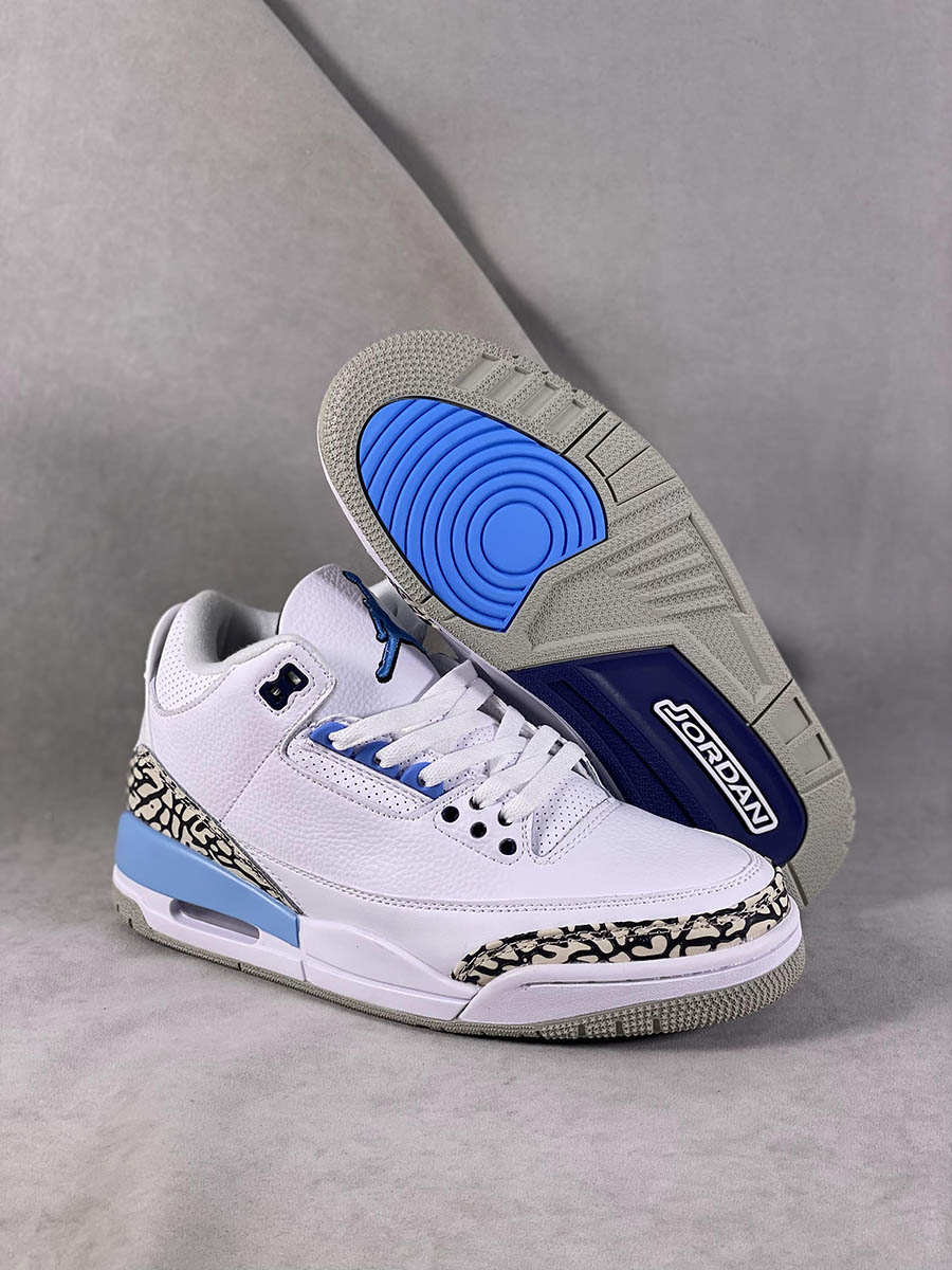 Air Jordan 3 UNC