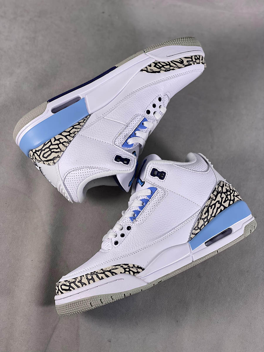 Air Jordan 3 UNC