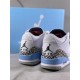 Air Jordan 3 UNC