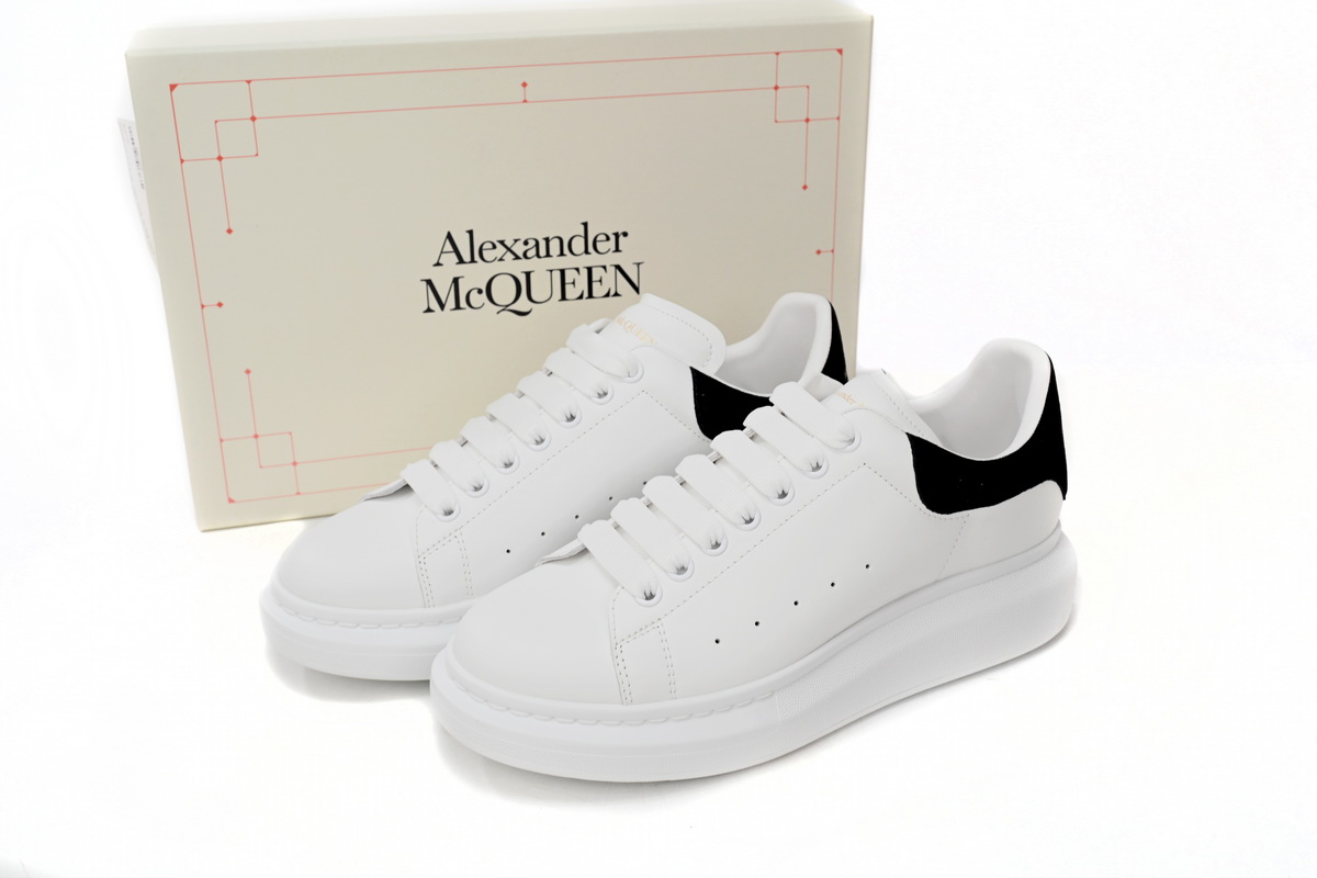 Alexander McQueen Sneaker Black Velvet