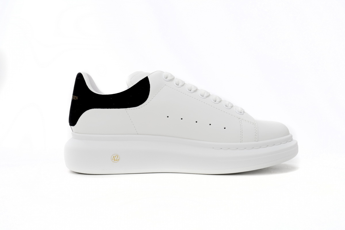 Alexander McQueen Sneaker Black Velvet