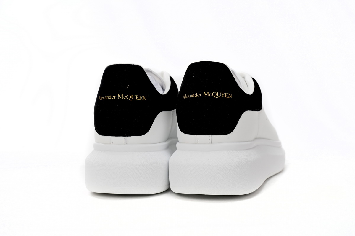 Alexander McQueen Sneaker Black Velvet