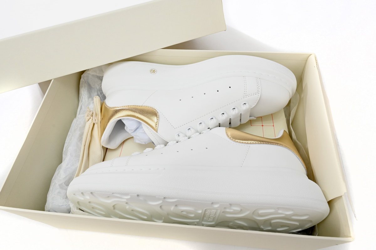 Alexander McQueen Sneaker Golden Tail