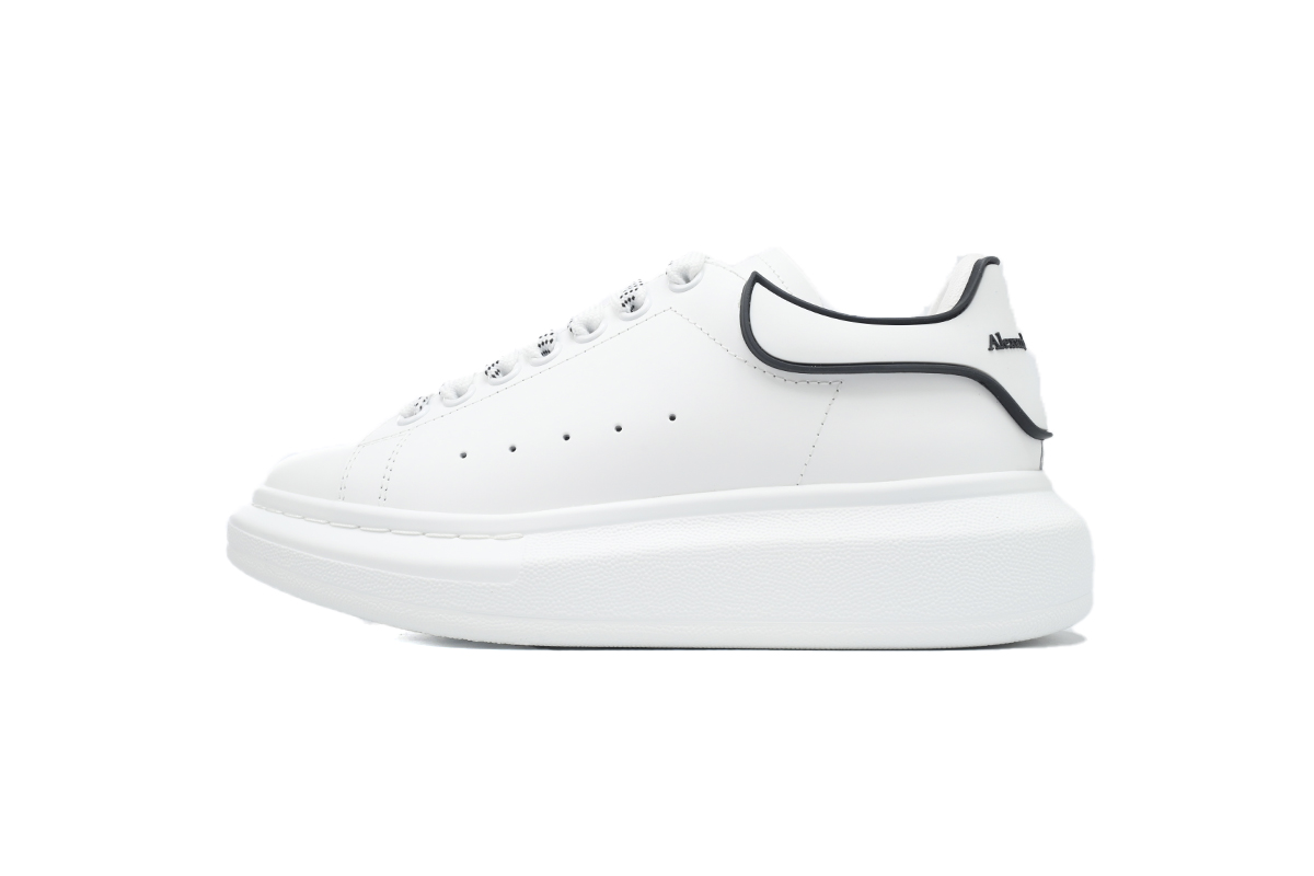 Alexander McQueen Sneake White Black