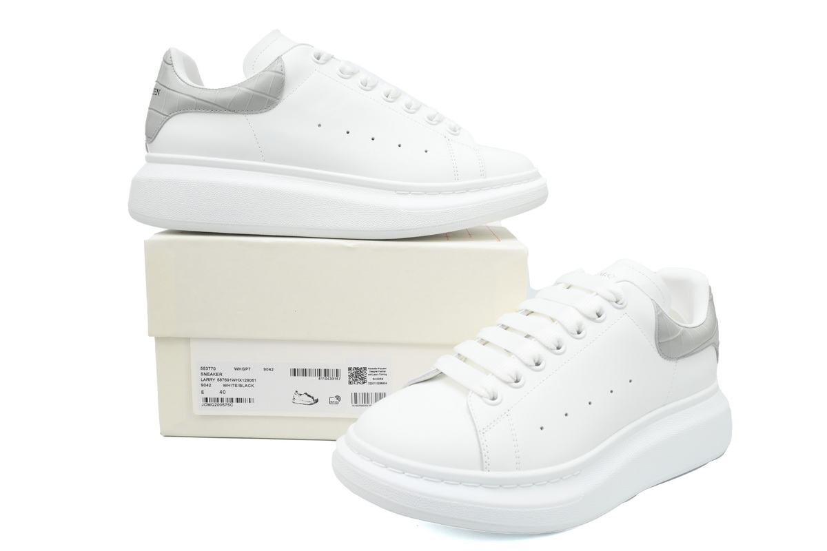 Alexander McQueen Sneake White Gray