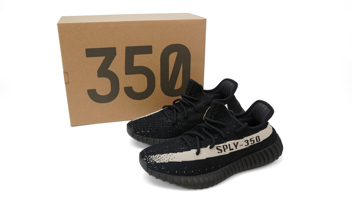 Yeezy Boost 350 V2 Core Black White