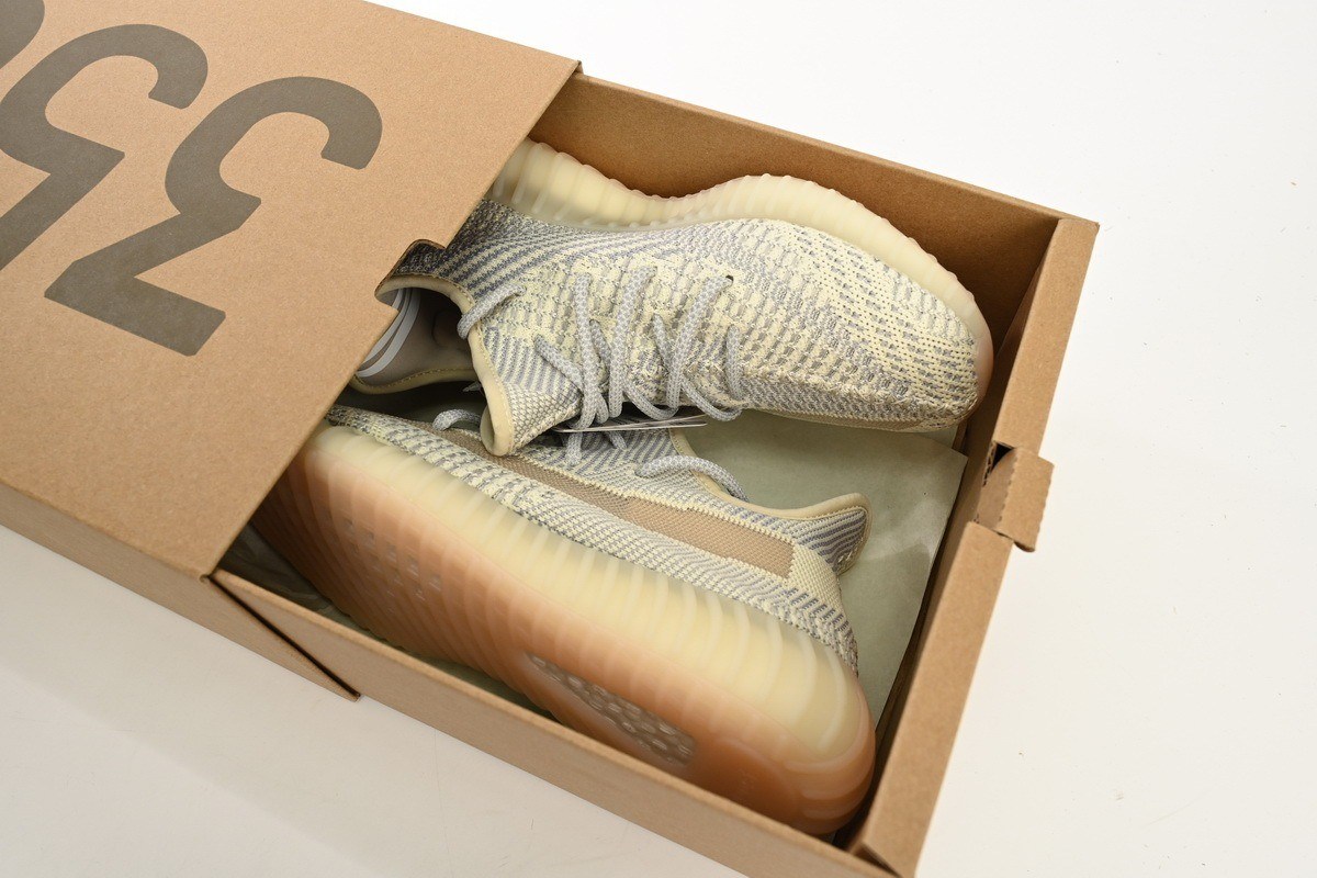 Yeezy 350 Boost V2 Lundmark