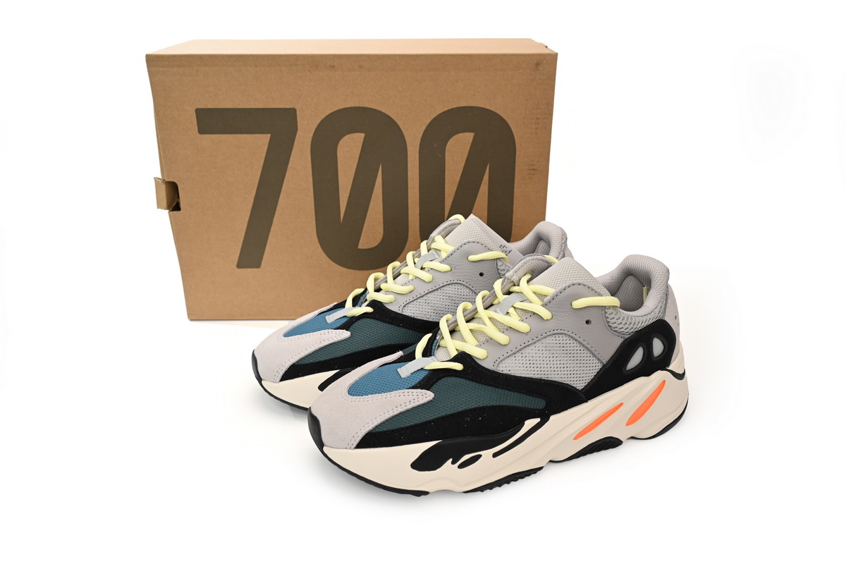 Yeezy Boost 700 Wave Runner