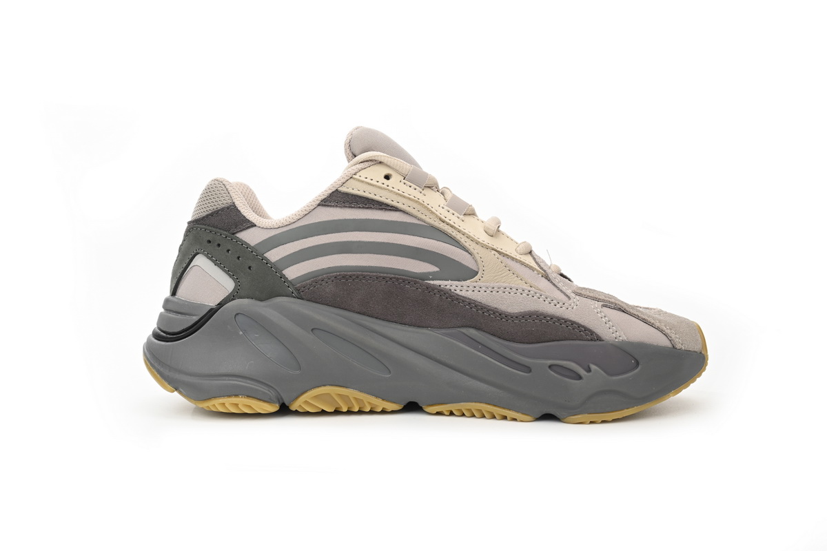 Yeezy Boost 700 V2 Tephra